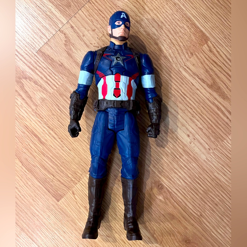 Marvel Avengers Age of Ultron Titan Hero Tech Captain America 12 Inch Figure